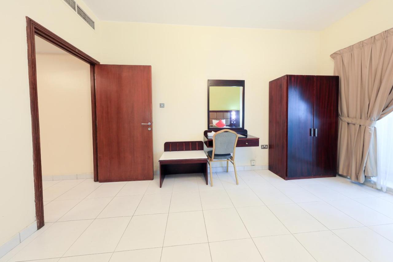 Oyo 123 Royal Mark Hotel Apartment Dubai Exterior photo